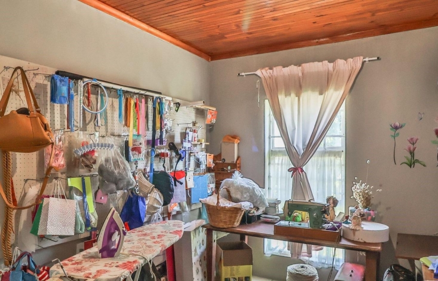 4 Bedroom Property for Sale in Kleinbaai Western Cape